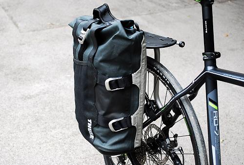 Thule bike shop saddle bag